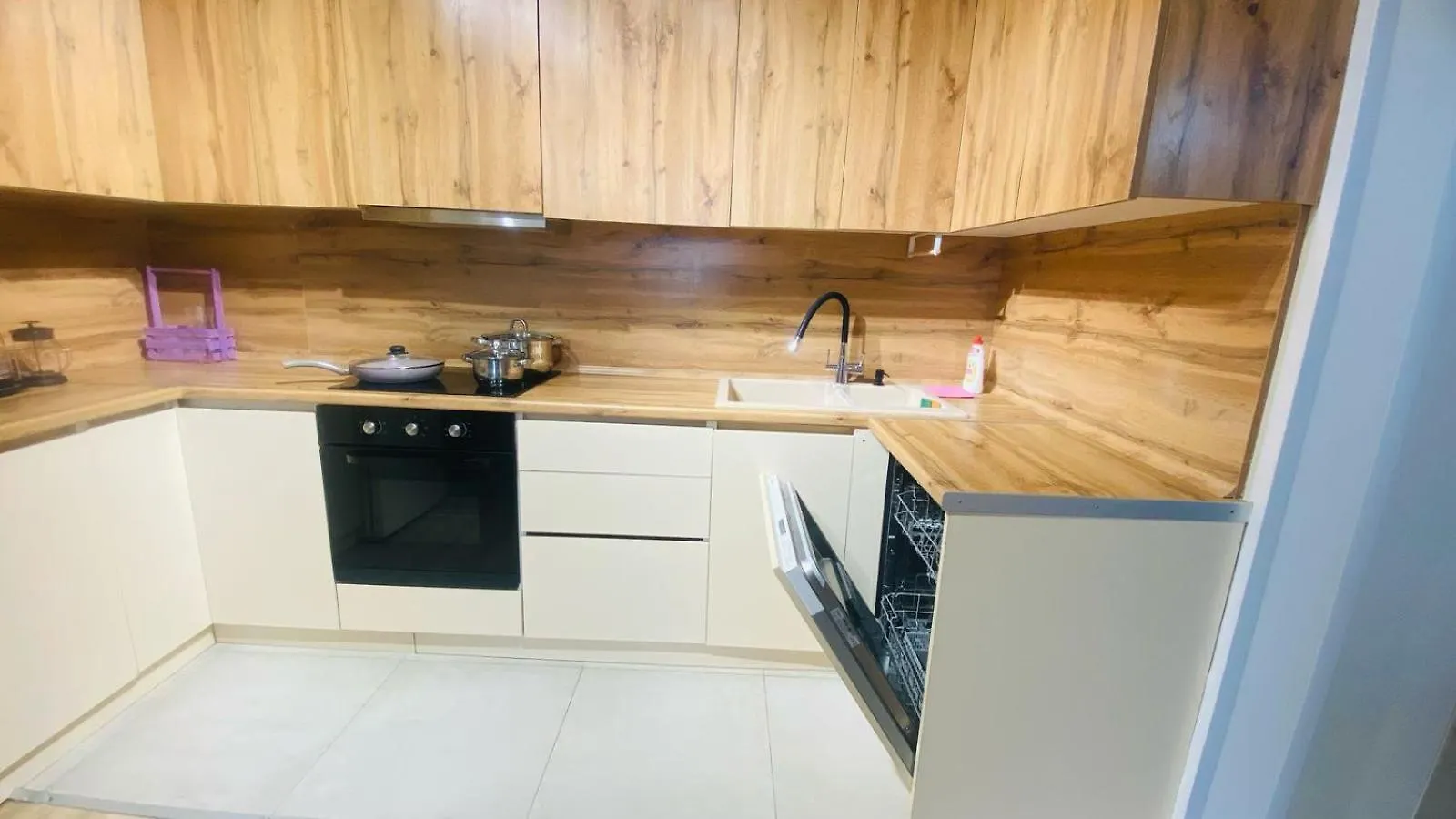 Жк Оскар Баишева 28 Apartment Almaty